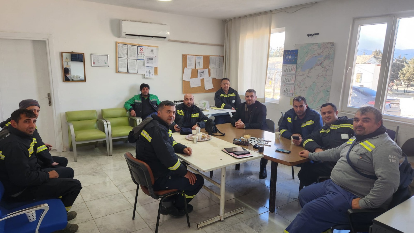 WhatsApp Image 2025-02-21 at 12-08-12