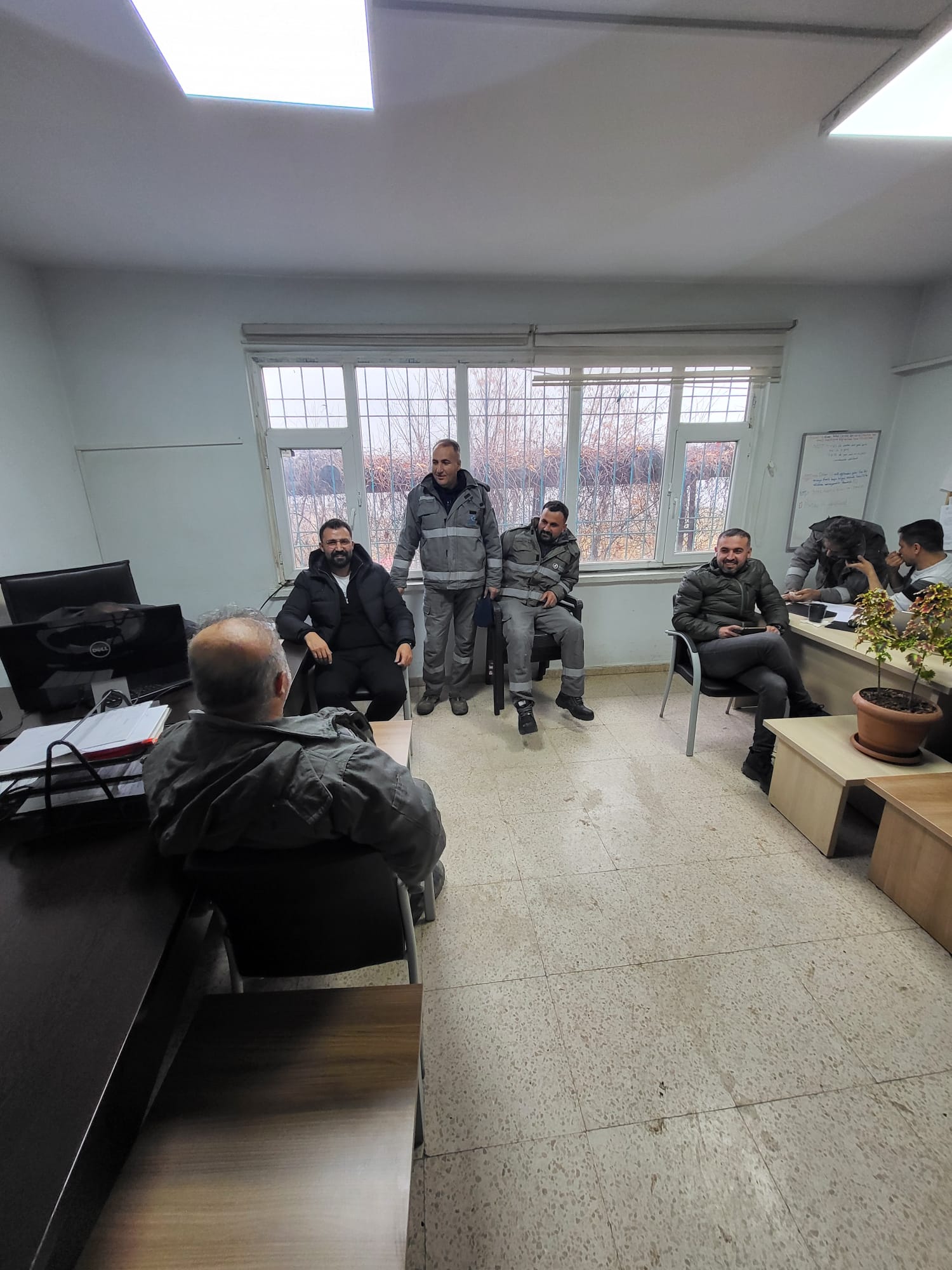 WhatsApp Image 2025-02-24 at 13-15-37