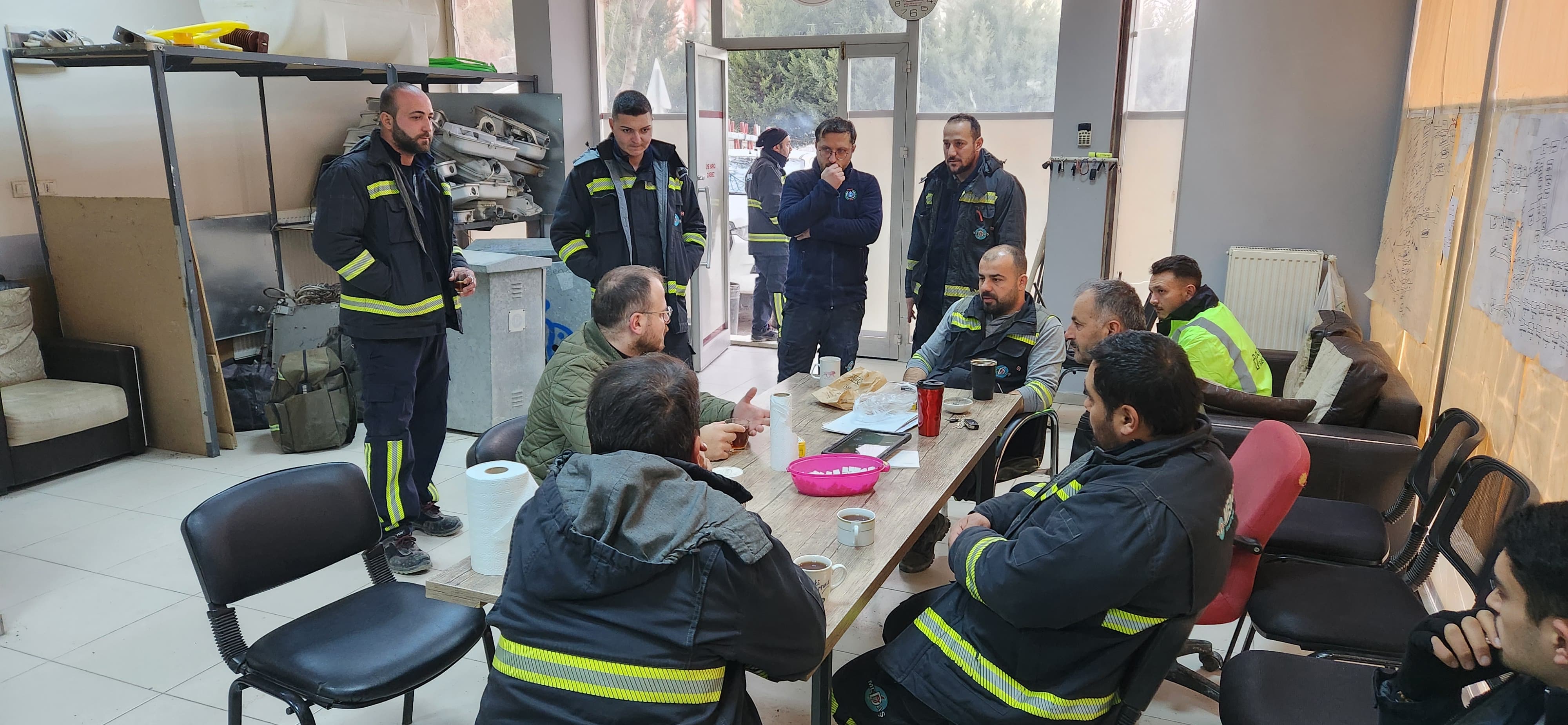 WhatsApp Image 2025-03-07 at 12-04-11