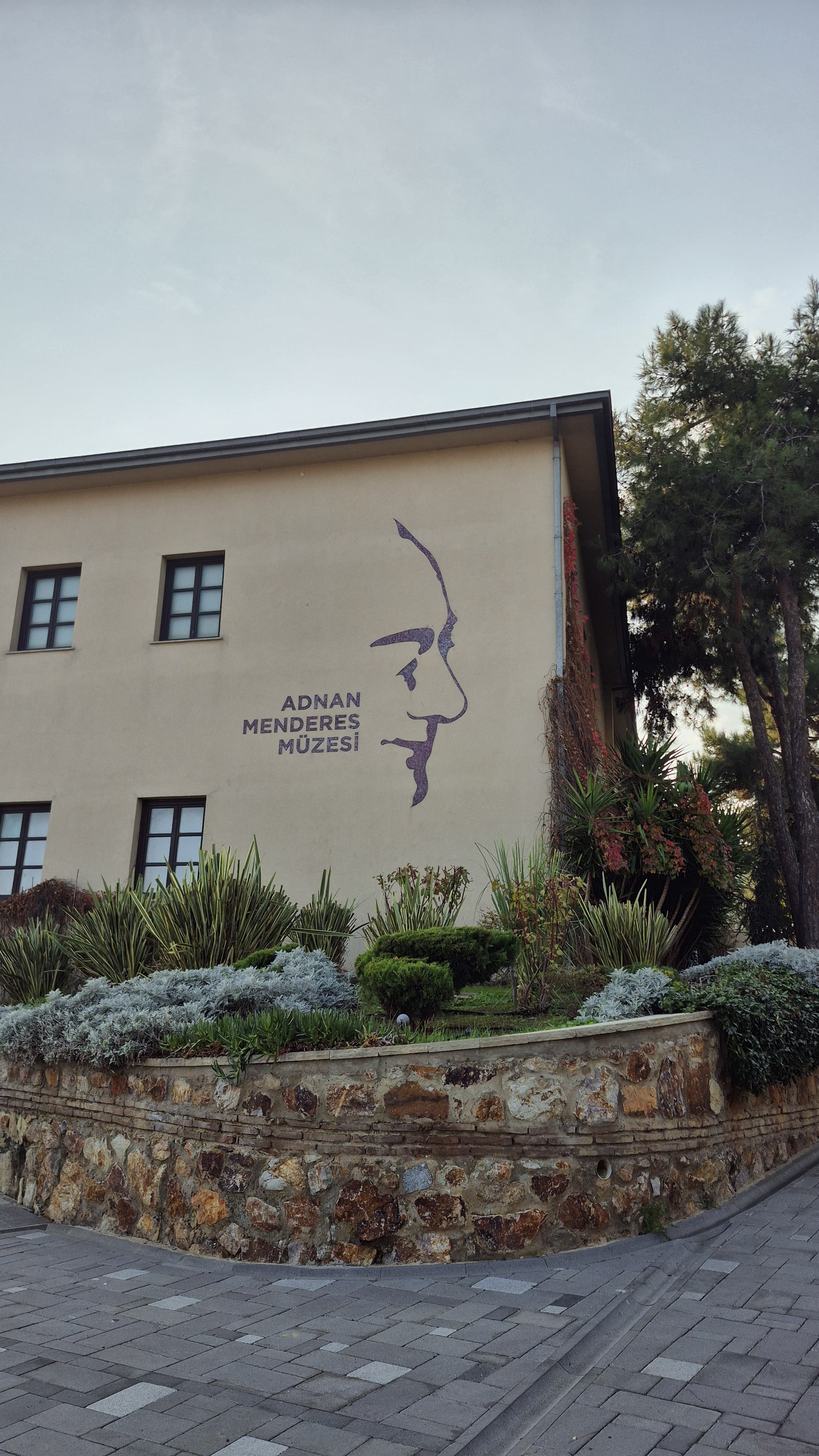 WhatsApp Image 2025-11-08 at 19-05-06 (2)