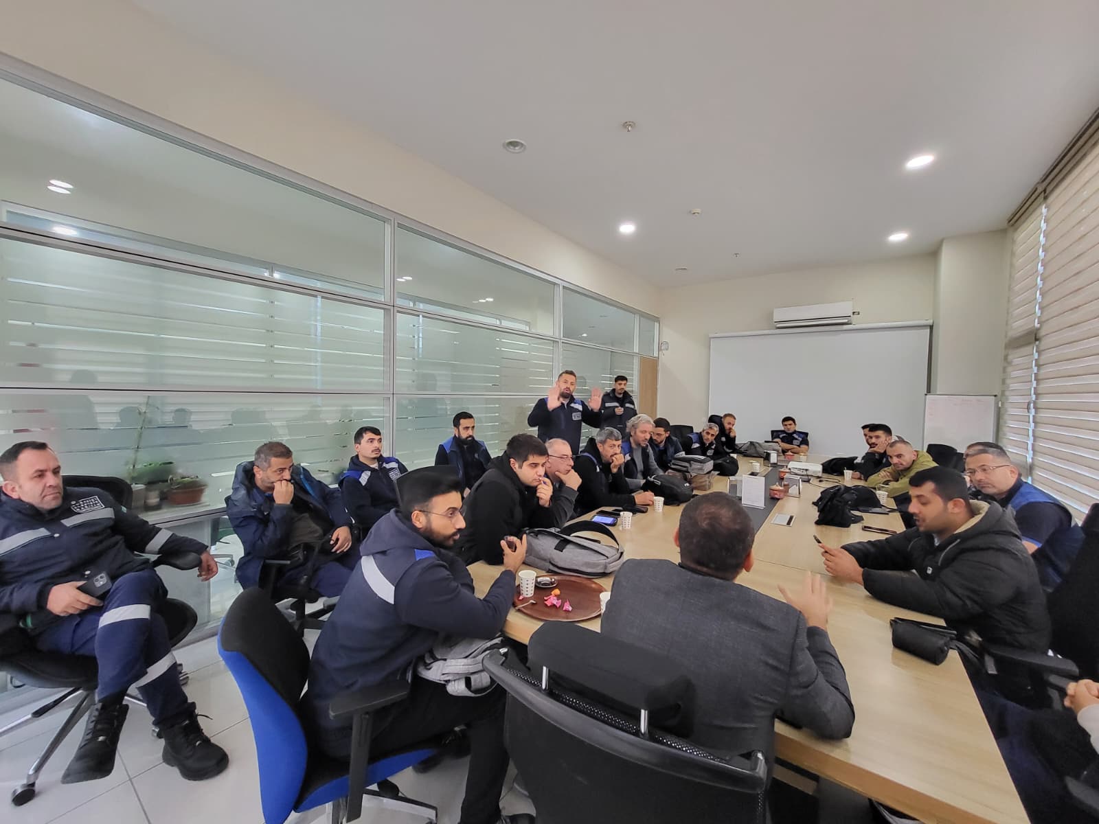 WhatsApp Image 2025-11-17 at 10-13-07